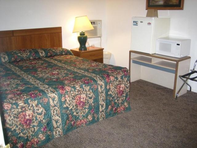 Logan Mountain Trail Inn الغرفة الصورة